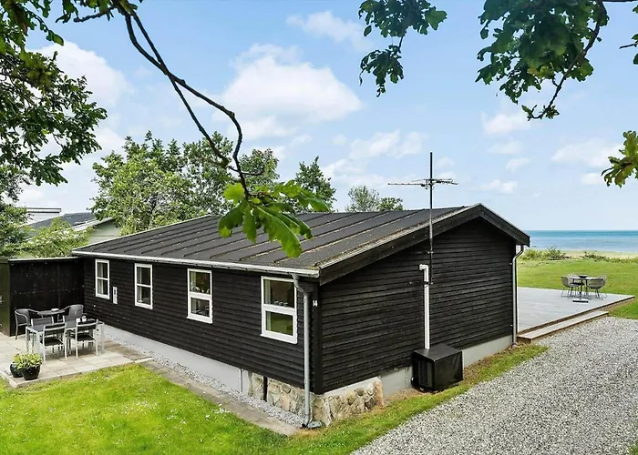 Oh321-hadsund-plantagen-haslevgarde-14 * Hadsund